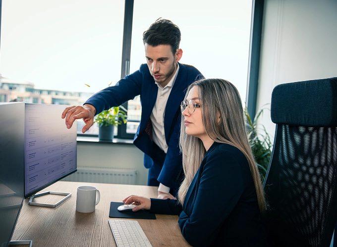Systeme, die dafür sorgen, dass diese neu gewonnenen Menschen so lange wie möglich begeistert über die Zusammenarbeit sind – auch wenn er als Inhaber nicht direkt involviert ist.